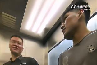 李金羽晒儿子踢球视频：愿你能效力辽宁和山东，但你快乐就好